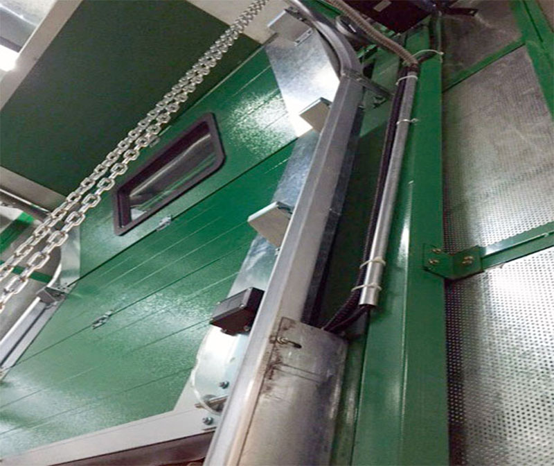 工業(yè)滑升門