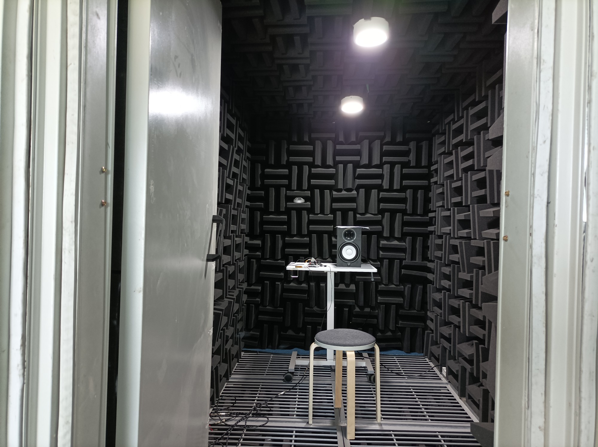 如何測試消聲室聲學(xué)是否達標